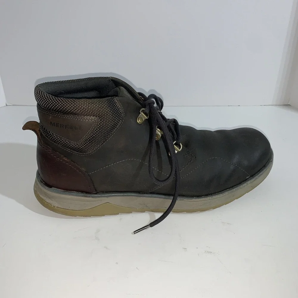 Merrell Boulder Boots Mens Size 12 Brown Leather Chukka Ankle Casual Outdoor